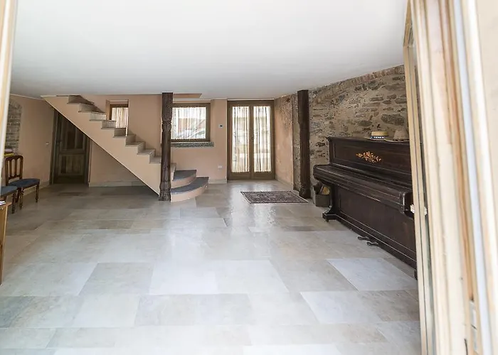 Lambroriver Nocleg ze śniadaniem 3*